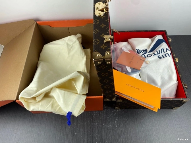Reps TBK Jordan OFF-WHITE 1 LV Air x 0715